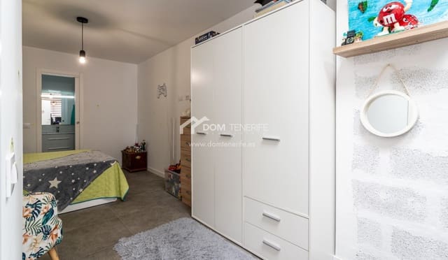 3 soveværelse Byhus til salg i Roque del Conde, Adeje med swimmingpool garage - € 790.000 (Ref: 8736062)