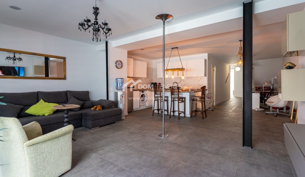 3 soveværelse Byhus til salg i Roque del Conde med swimmingpool garage - € 790.000 (Ref: 8736062)