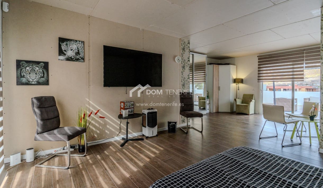 3 soveværelse Byhus til salg i Roque del Conde med swimmingpool garage - € 790.000 (Ref: 8736062)