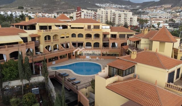 3 chambre Appartement à vendre à Playa del Duque, Adeje avec piscine - 525 000 € (Ref: 8759144)