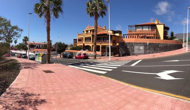 3 chambre Appartement à vendre à Playa del Duque, Adeje avec piscine - 525 000 € (Ref: 8759144)