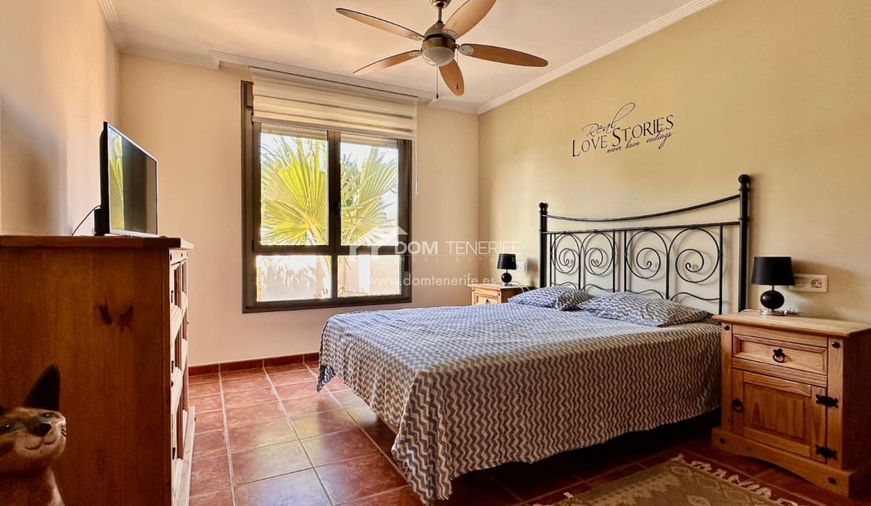 2 soveværelse Byhus til salg i La Tejita med swimmingpool - € 390.000 (Ref: 8788061)