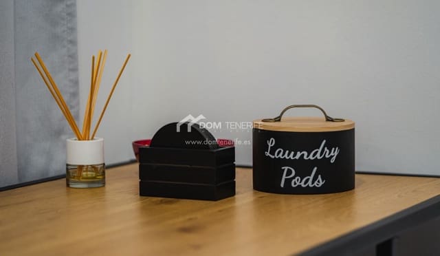 1 chambre Appartement à vendre à Playa de las Americas, Arona - 300 000 € (Ref: 8873208)