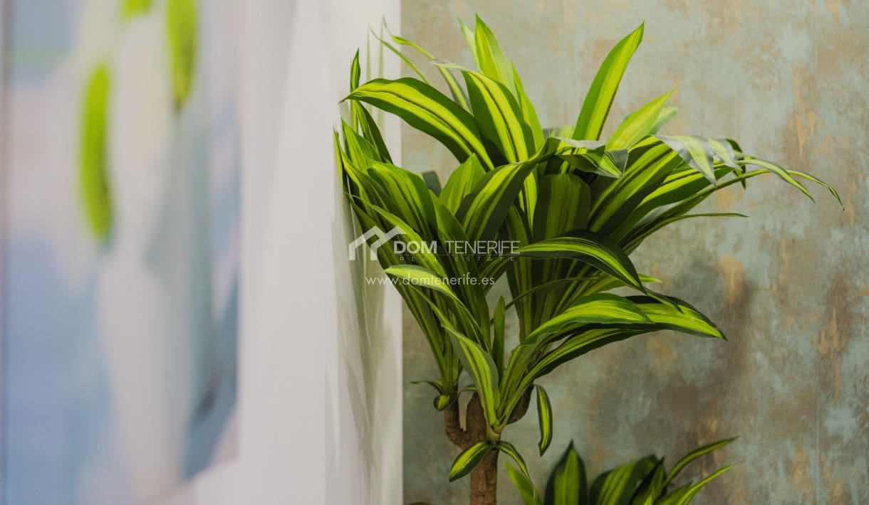 1 makuuhuone Huoneisto myytävänä paikassa Playa de las Americas - 300 000 € (Ref: 8873208)