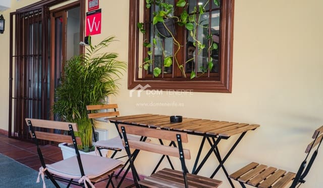 1 chambre Appartement à vendre à Playa de las Americas, Arona - 300 000 € (Ref: 8873208)