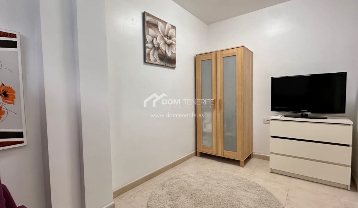 2 soveværelse Bungalow til leje i El Madronal med swimmingpool - € 1.300 (Ref: 8882180)