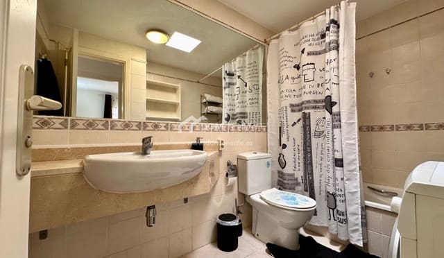 2 soveværelse Bungalow til leje i El Madroñal, Adeje med swimmingpool - € 1.300 (Ref: 8882180)