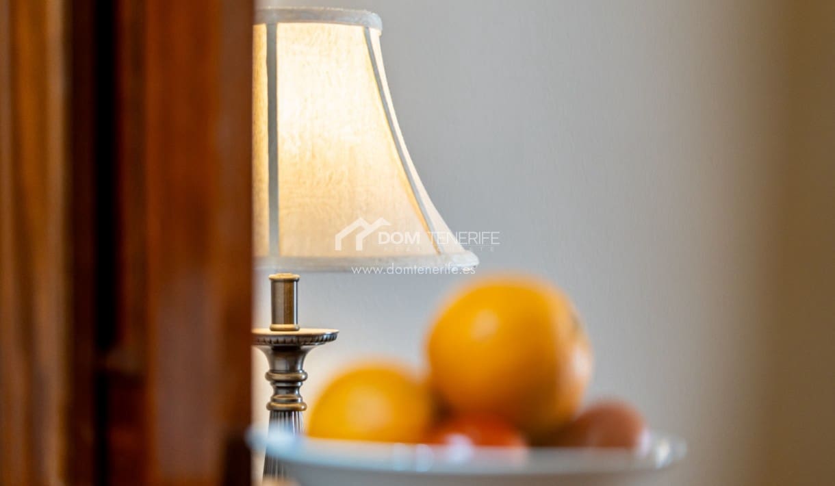 1 bedroom Apartment for sale in Los Cristianos with pool - € 310,000 (Ref: 8983404)