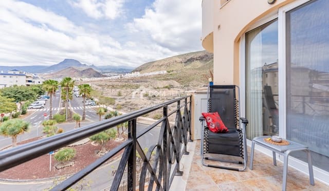 1 soveværelse Lejlighed til salg i Los Cristianos, Arona med swimmingpool - € 310.000 (Ref: 8983404)