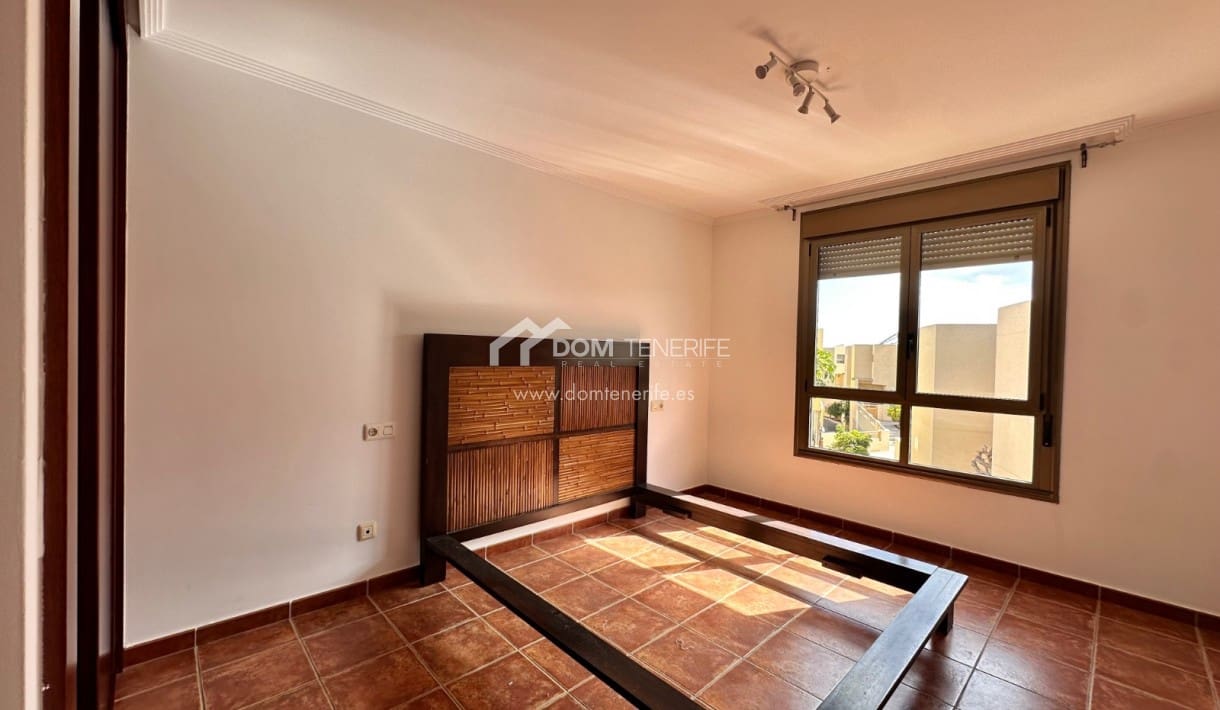 3 soveværelse Byhus til salg i La Tejita med swimmingpool - € 429.000 (Ref: 9006490)