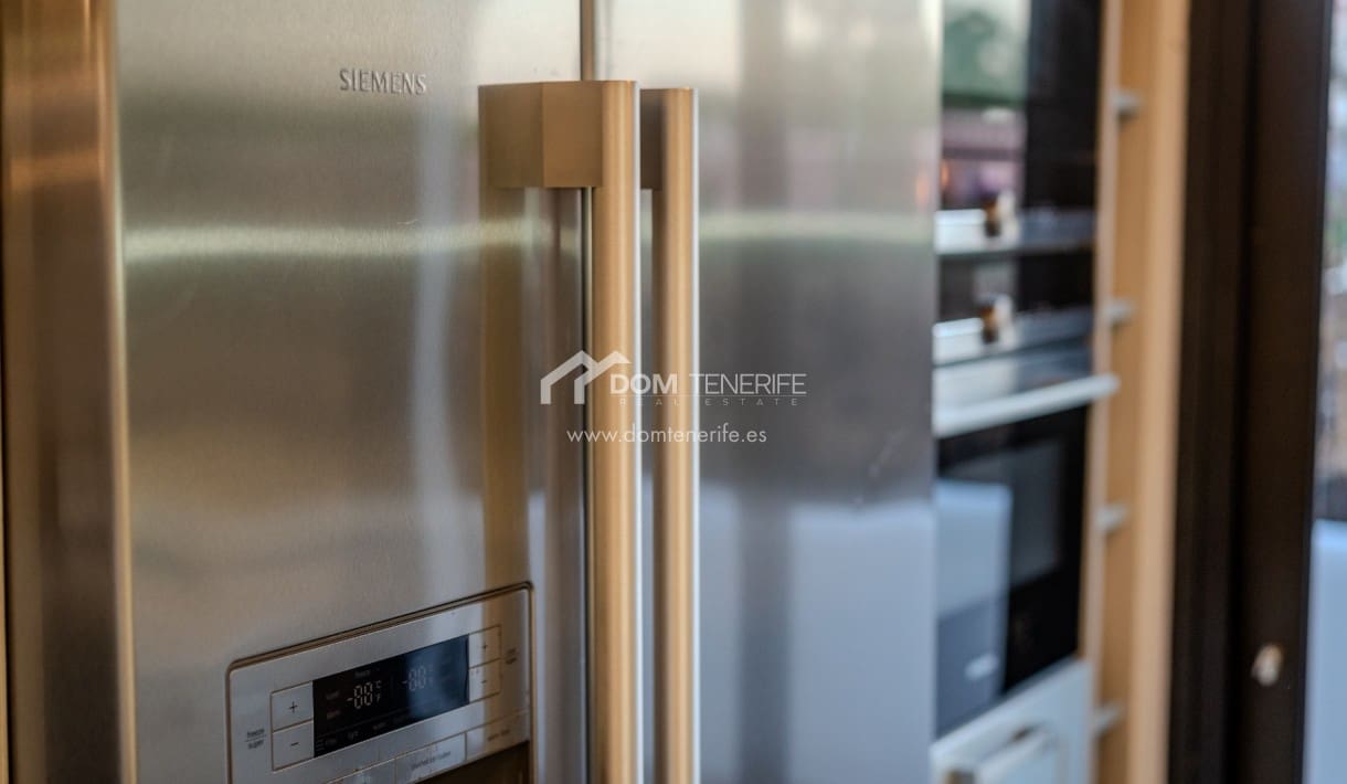 3 soveværelse Villa til salg i Amarilla Golf med swimmingpool garage - € 1.590.000 (Ref: 9013212)