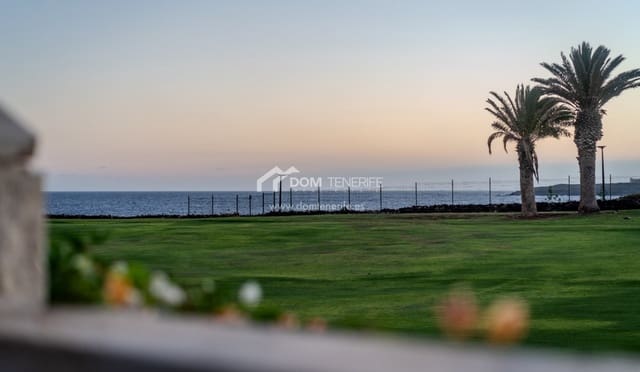 3 soveværelse Villa til salg i Amarilla Golf, San Miguel de Abona med swimmingpool garage - € 1.590.000 (Ref: 9013212)