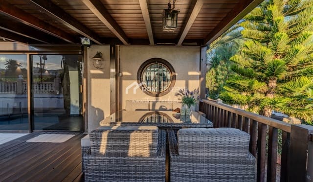 3 soveværelse Villa til salg i Amarilla Golf, San Miguel de Abona med swimmingpool garage - € 1.590.000 (Ref: 9013212)