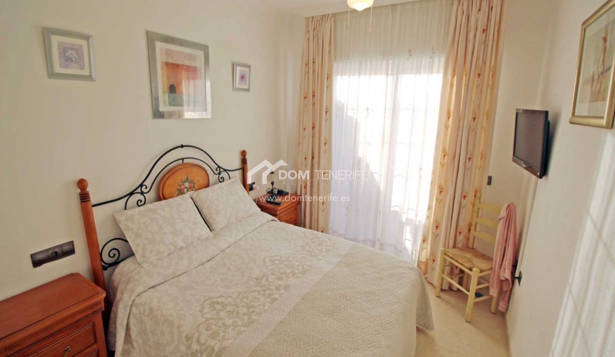 2 chambre Appartement à vendre à El Madronal avec piscine - 345 000 € (Ref: 9103966)