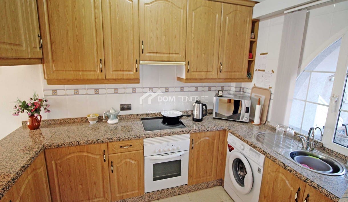 2 chambre Appartement à vendre à El Madronal avec piscine - 345 000 € (Ref: 9103966)