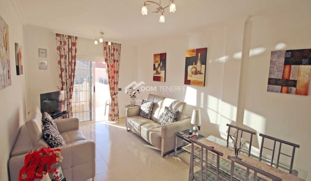 2 chambre Appartement à vendre à El Madronal avec piscine - 345 000 € (Ref: 9103966)