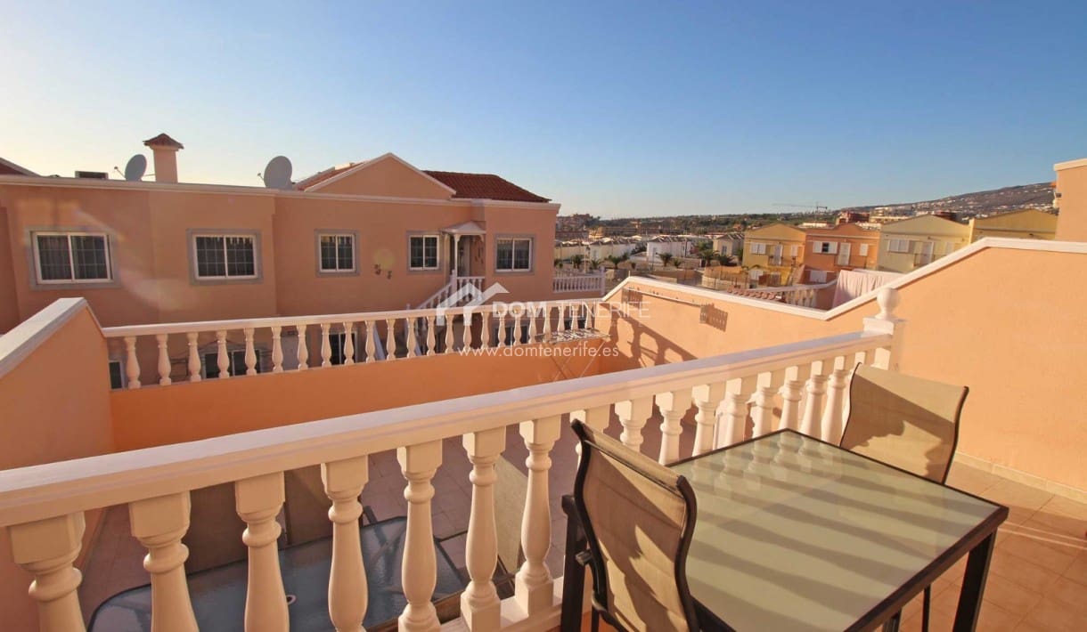 2 chambre Appartement à vendre à El Madronal avec piscine - 345 000 € (Ref: 9103966)