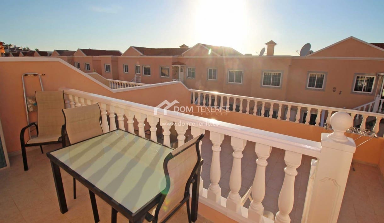 2 chambre Appartement à vendre à El Madronal avec piscine - 345 000 € (Ref: 9103966)