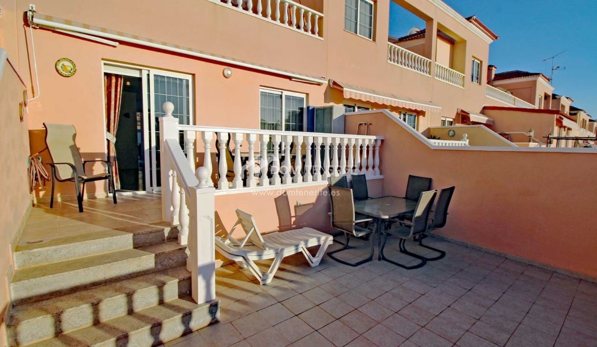 2 chambre Appartement à vendre à El Madronal avec piscine - 345 000 € (Ref: 9103966)