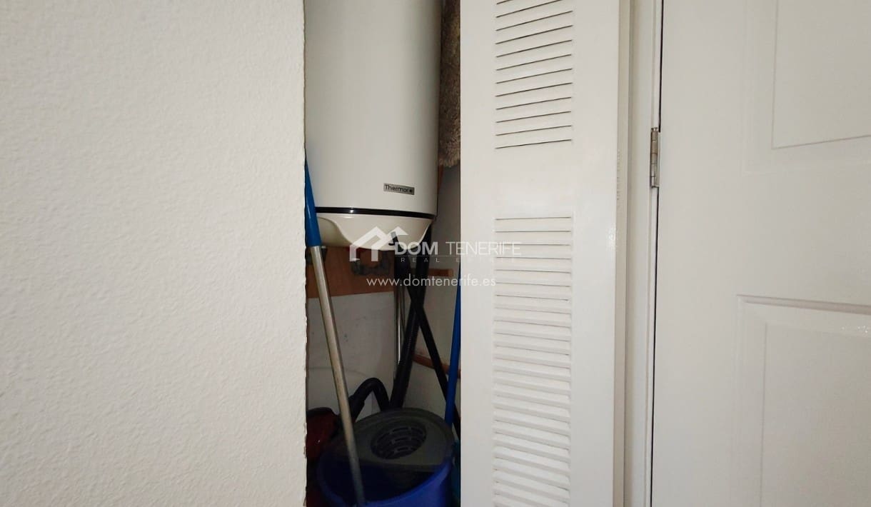 2 chambre Appartement à vendre à Los Cristianos avec piscine - 315 000 € (Ref: 9142036)