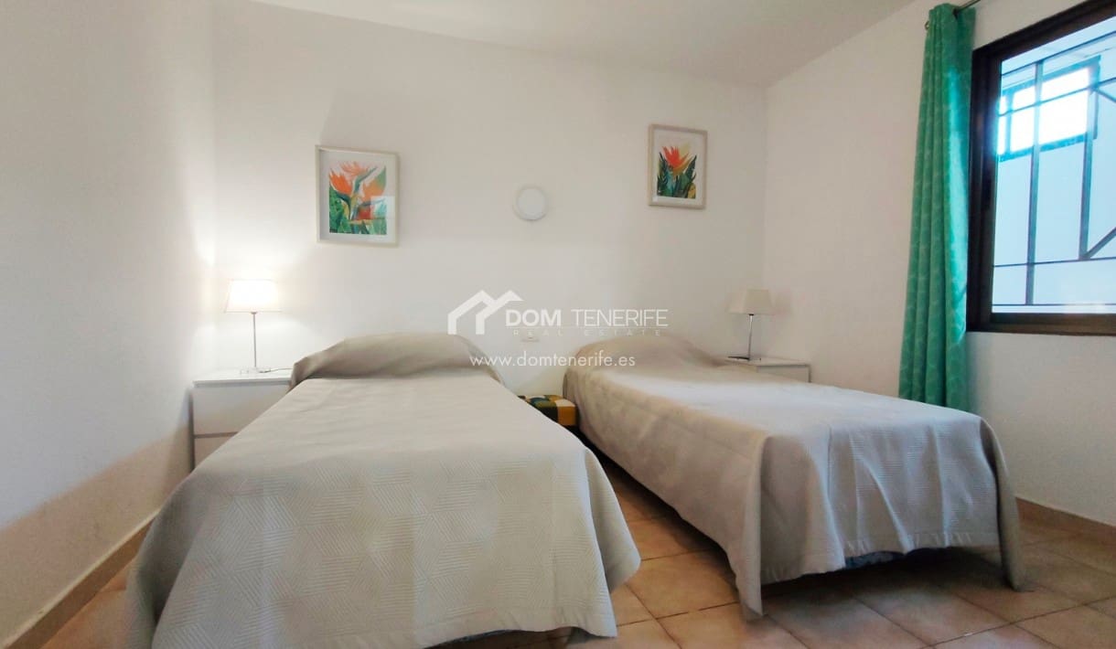 2 chambre Appartement à vendre à Los Cristianos avec piscine - 315 000 € (Ref: 9142036)