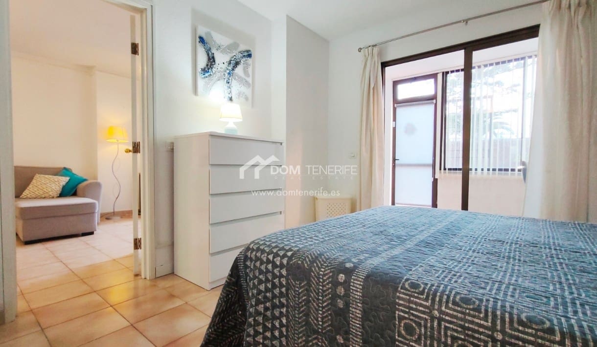 2 chambre Appartement à vendre à Los Cristianos avec piscine - 315 000 € (Ref: 9142036)
