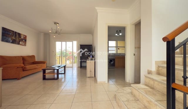 2 makuuhuone Omakotitalo vuokrattavana paikassa El Madroñal, Adeje mukana uima-altaan - 3 500 € (Ref: 9180222)