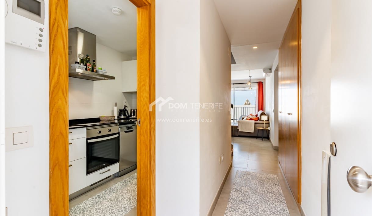 2 soveværelse Penthouse til salg i Adeje med swimmingpool - € 495.000 (Ref: 9181867)