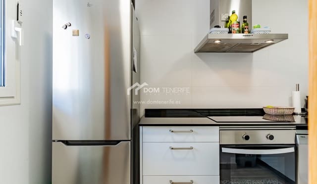 2 soverom Penthouse til salgs i Casco Urbano, Adeje med svømmebasseng - € 495 000 (Ref: 9181867)