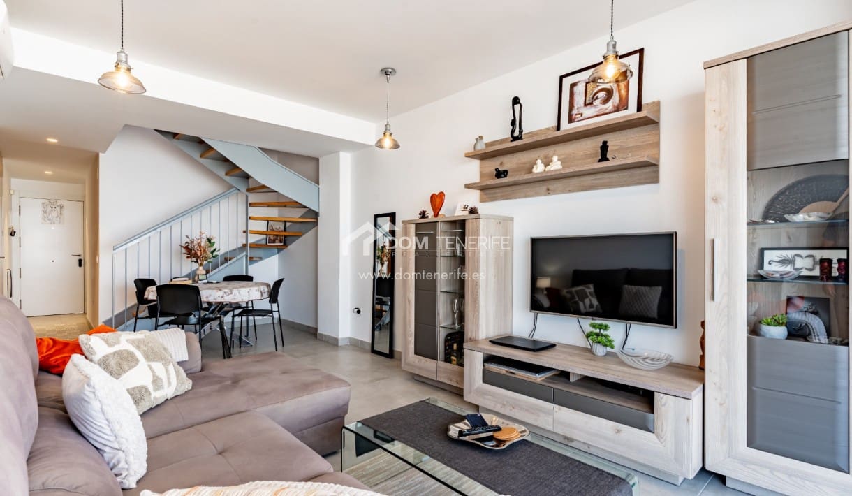 2 soveværelse Penthouse til salg i Adeje med swimmingpool - € 495.000 (Ref: 9181867)