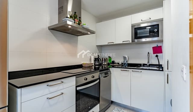 2 soverom Penthouse til salgs i Casco Urbano, Adeje med svømmebasseng - € 495 000 (Ref: 9181867)