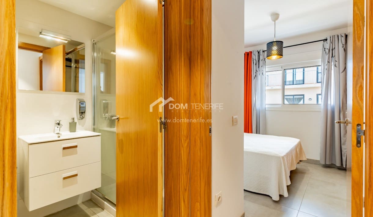 2 soveværelse Penthouse til salg i Adeje med swimmingpool - € 495.000 (Ref: 9181867)