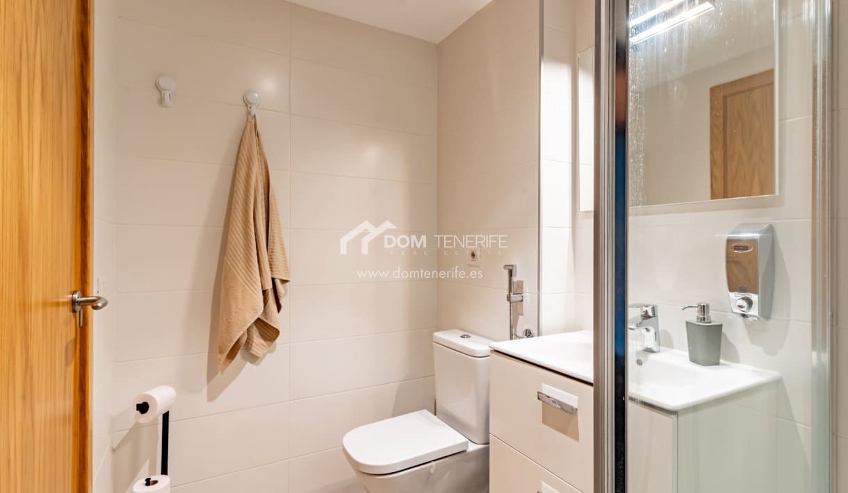 2 soveværelse Penthouse til salg i Adeje med swimmingpool - € 495.000 (Ref: 9181867)