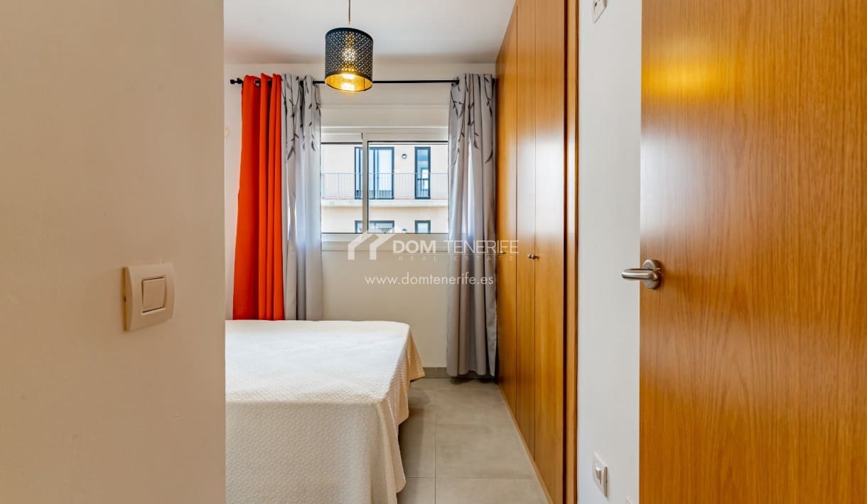 2 soveværelse Penthouse til salg i Adeje med swimmingpool - € 495.000 (Ref: 9181867)