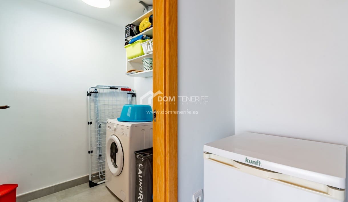 2 soveværelse Penthouse til salg i Adeje med swimmingpool - € 495.000 (Ref: 9181867)