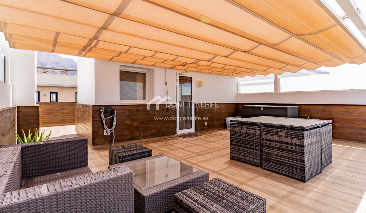 2 soveværelse Penthouse til salg i Adeje med swimmingpool - € 495.000 (Ref: 9181867)