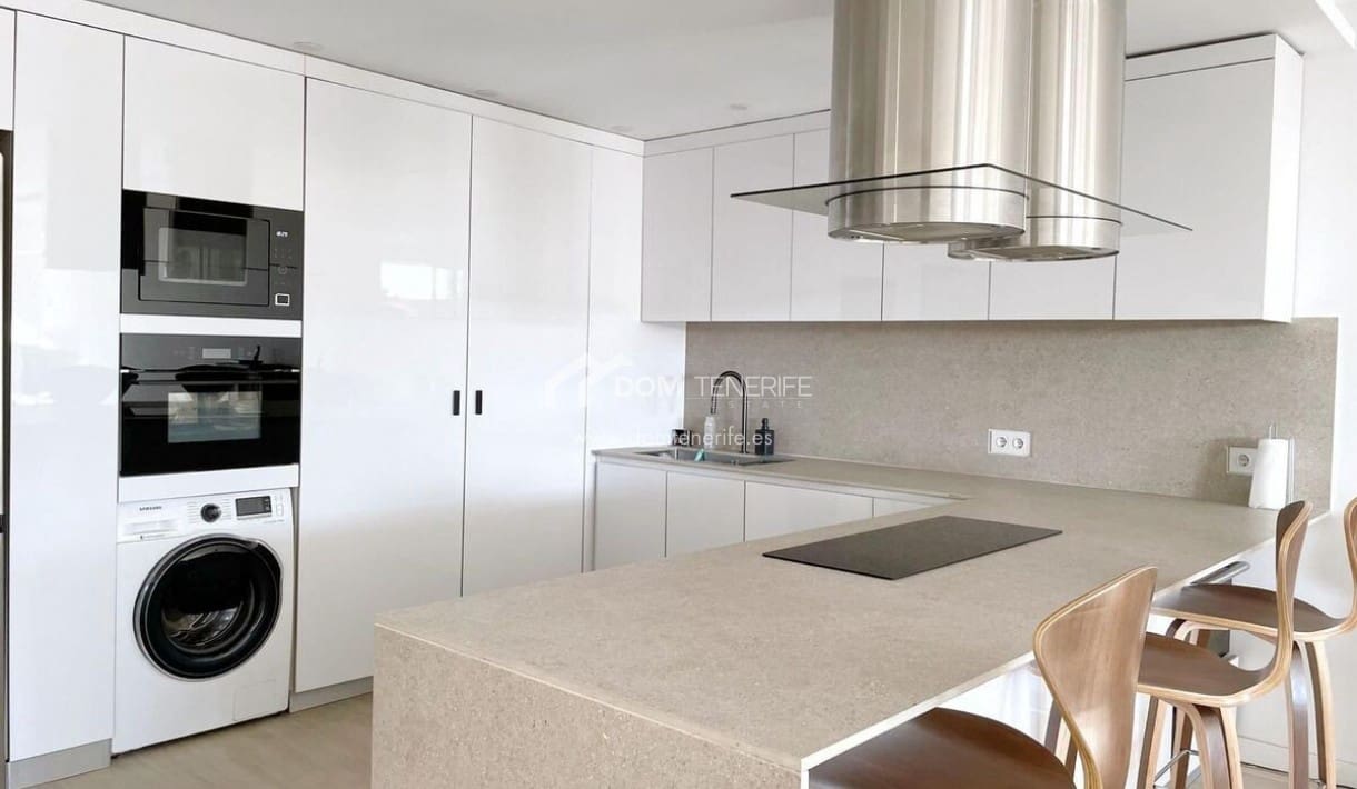 3 soveværelse Bungalow til salg i Marazul med swimmingpool garage - € 580.000 (Ref: 9184879)