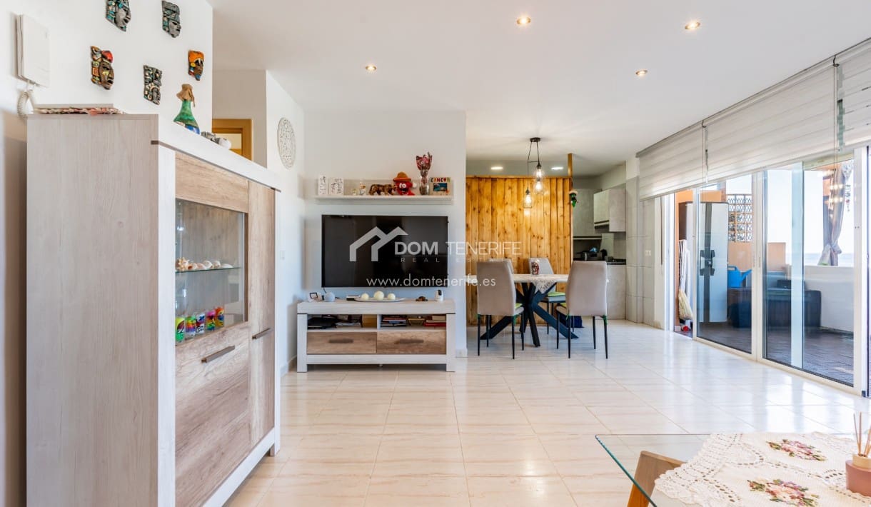 Apartamento de 2 habitaciones en Amarilla Golf en venta con piscina - 370.000 € (Ref: 9221883)