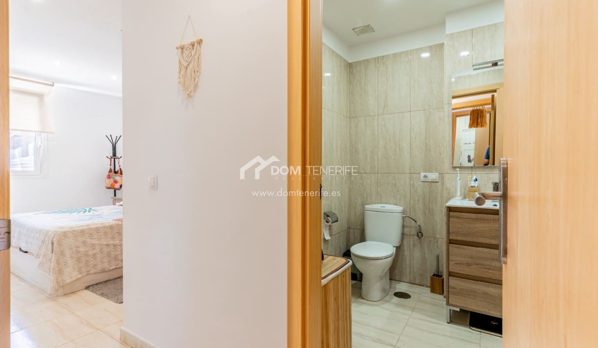 Apartamento de 2 habitaciones en Amarilla Golf en venta con piscina - 370.000 € (Ref: 9221883)