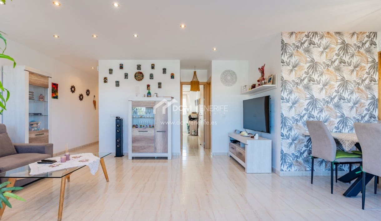 Apartamento de 2 habitaciones en Amarilla Golf en venta con piscina - 370.000 € (Ref: 9221883)