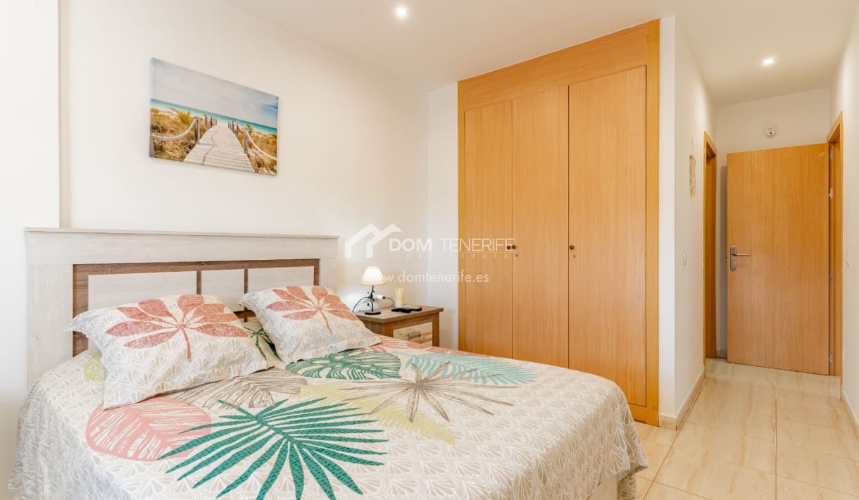 Apartamento de 2 habitaciones en Amarilla Golf en venta con piscina - 370.000 € (Ref: 9221883)