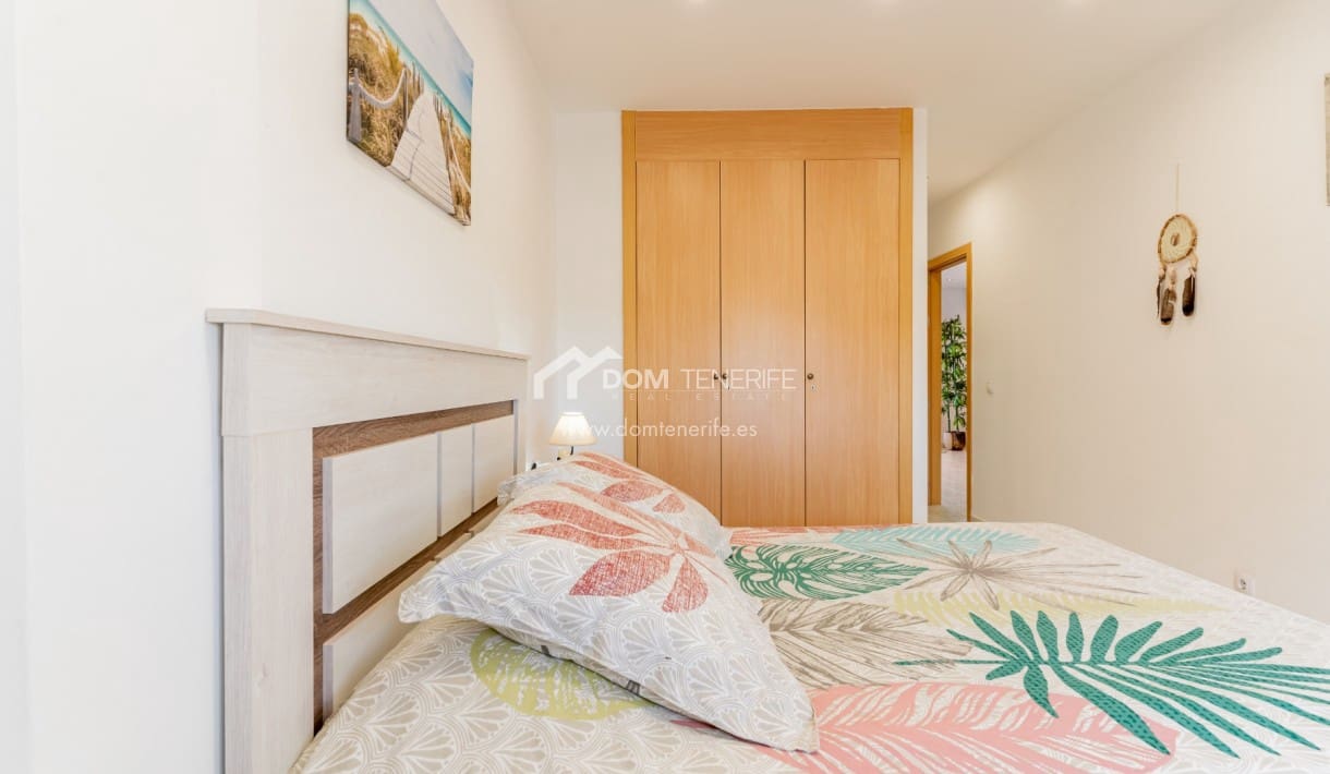 Apartamento de 2 habitaciones en Amarilla Golf en venta con piscina - 370.000 € (Ref: 9221883)