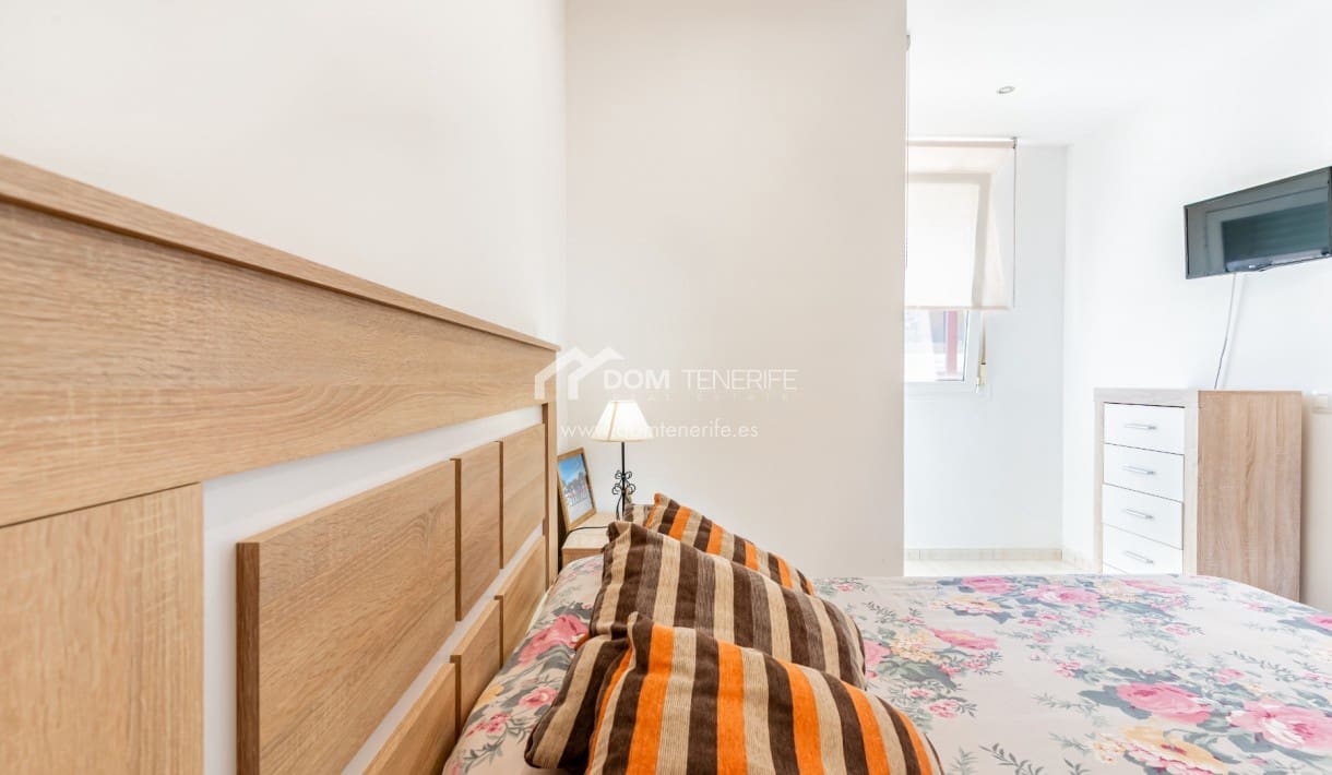 Apartamento de 2 habitaciones en Amarilla Golf en venta con piscina - 370.000 € (Ref: 9221883)