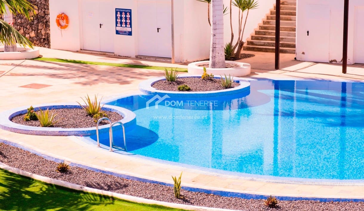 2 bedroom Apartment for sale in Amarilla Golf with pool - € 350,000 (Ref: 9221883)