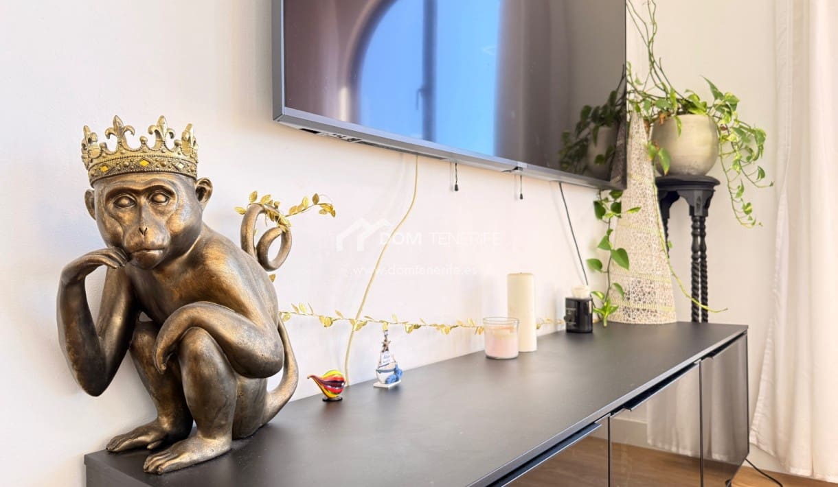 2 sovrum Hus till salu i Costa Adeje med garage - 515 000 € (Ref: 9270372)