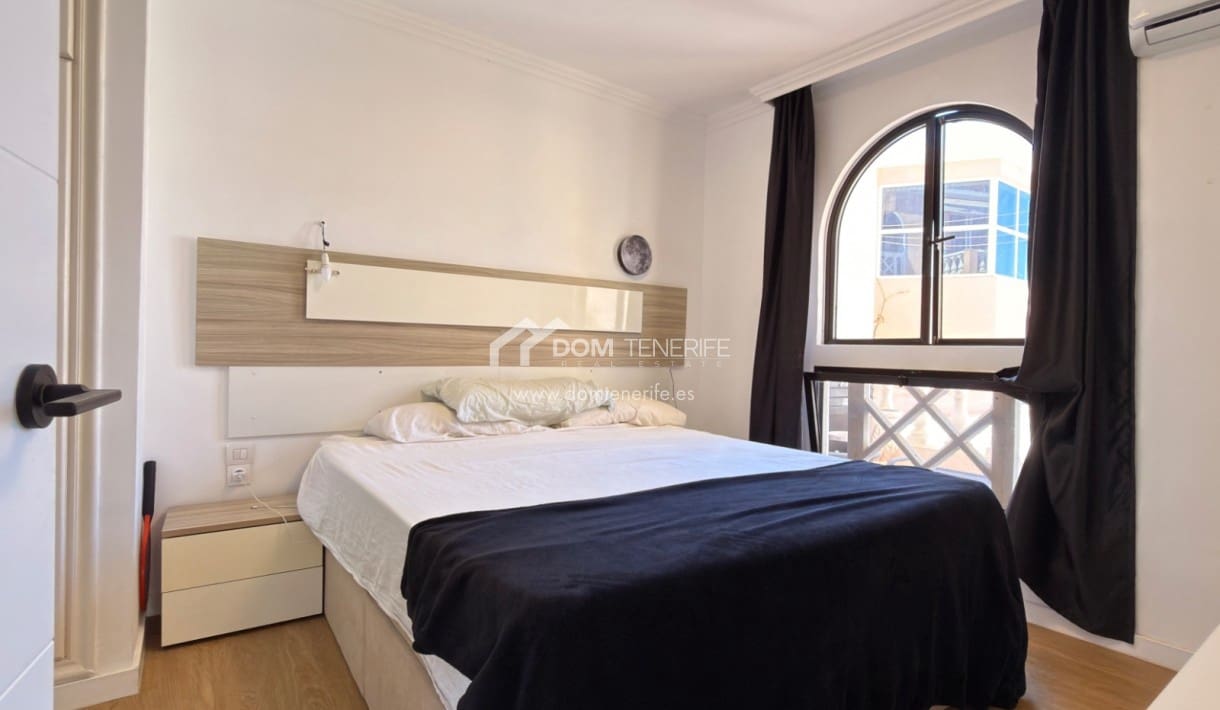 2 sovrum Hus till salu i Costa Adeje med garage - 515 000 € (Ref: 9270372)