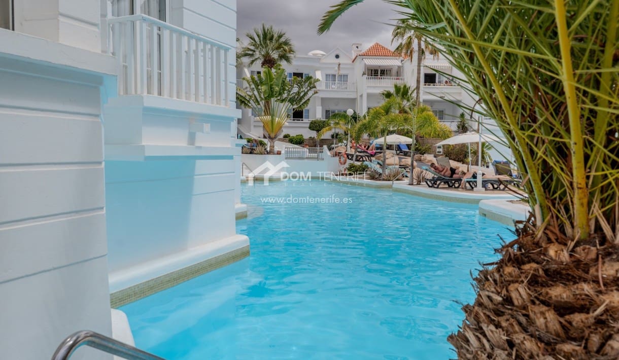 3 soveværelse Villa til salg i Fanabe med swimmingpool - € 1.400.000 (Ref: 9279815)