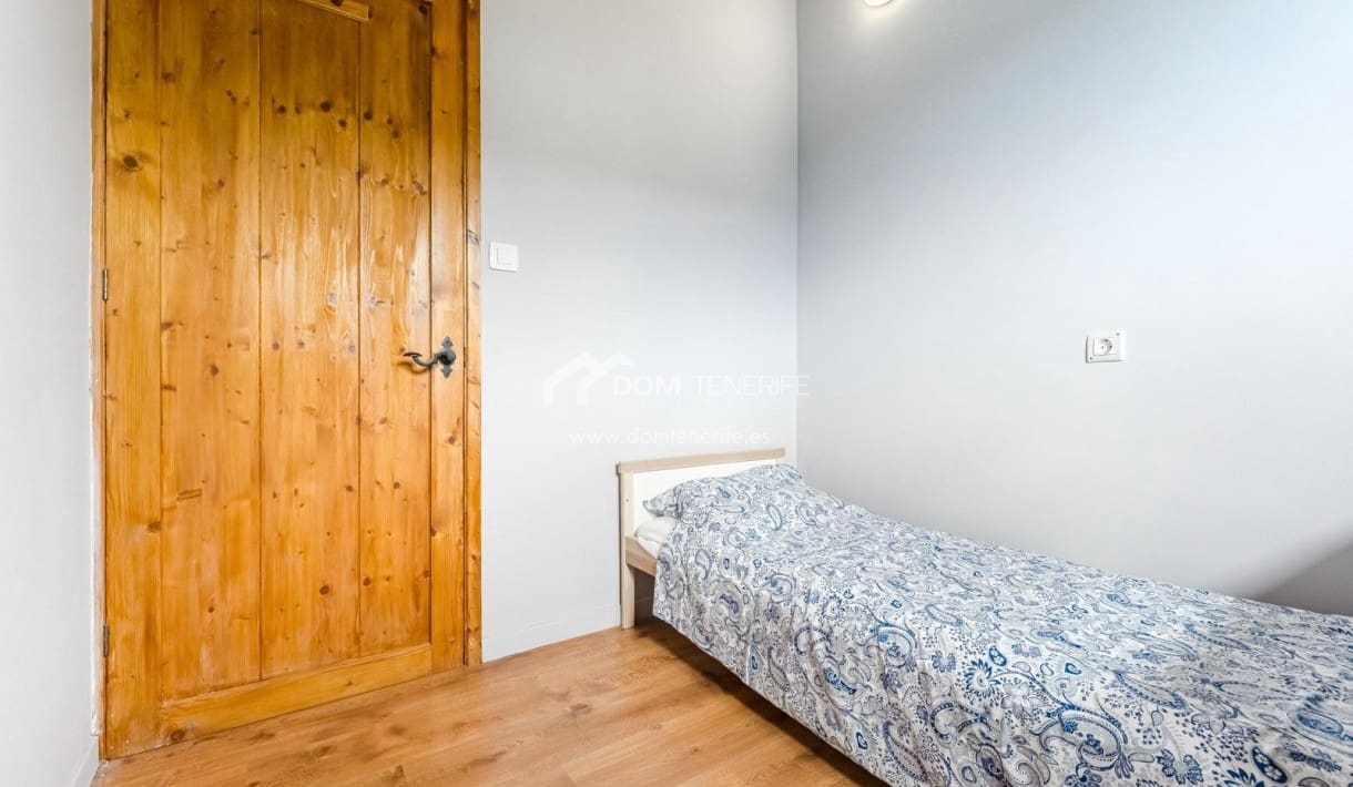 3 chambre Villa/Maison à vendre à Granadilla de Abona avec piscine - 389 000 € (Ref: 9295047)