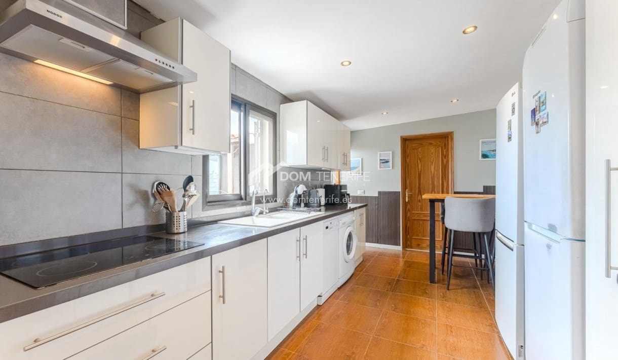 3 chambre Villa/Maison à vendre à Granadilla de Abona avec piscine - 389 000 € (Ref: 9295047)