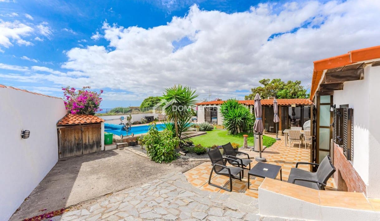 3 chambre Villa/Maison à vendre à Granadilla de Abona avec piscine - 389 000 € (Ref: 9295047)